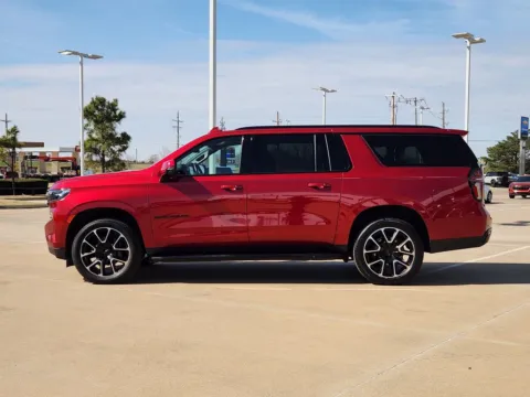 More photos of 2024 Chevrolet Suburban RST at Jim Norton Chevrolet, OK