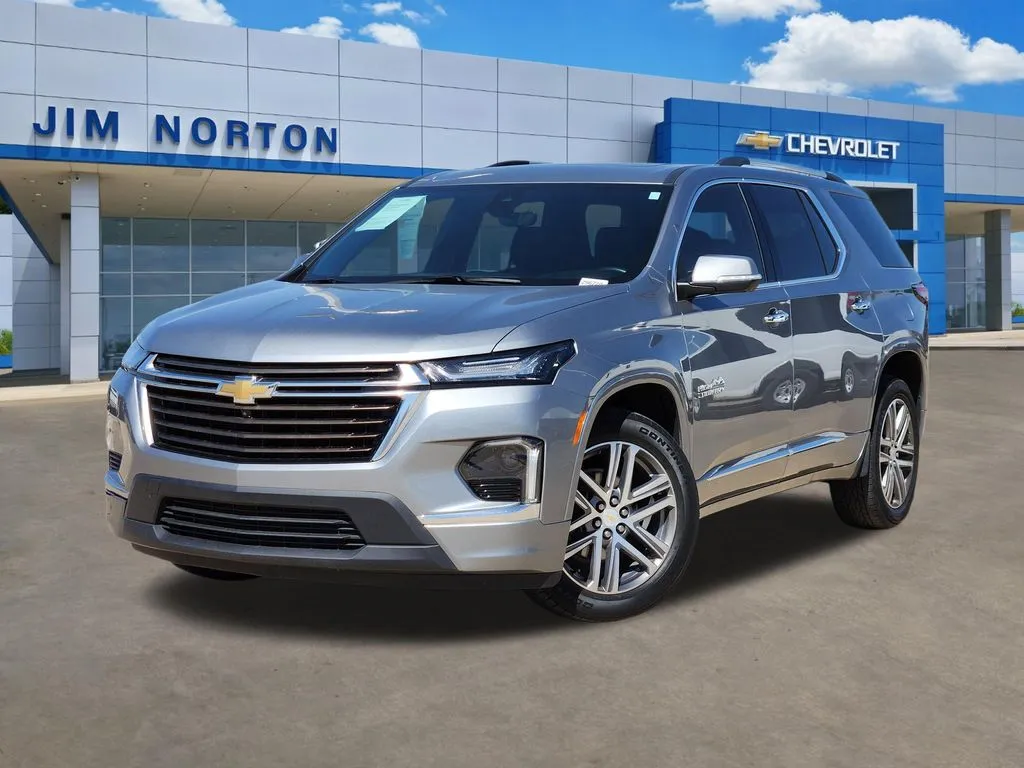Gray 2023 Chevrolet Traverse High Country for sale in Broken Arrow, OK