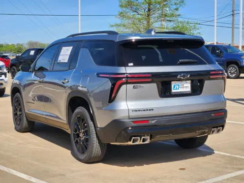 More photos of 2026 Chevrolet Traverse LT at Jim Norton Chevrolet, OK