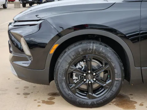 More photos of 2025 Chevrolet Blazer LT at Jim Norton Chevrolet, OK