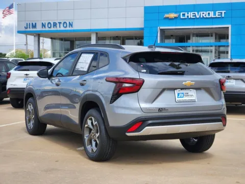 More photos of 2026 Chevrolet Trax LT at Jim Norton Chevrolet, OK