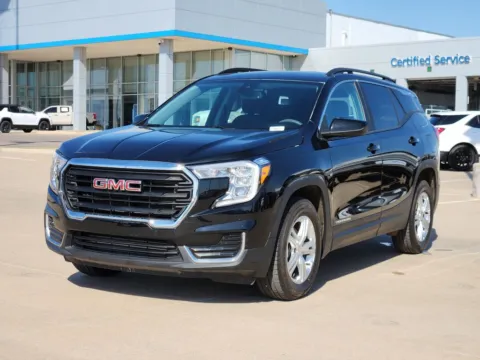 More photos of 2022 GMC Terrain SLE at Jim Norton Chevrolet, OK