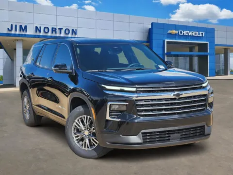 Black 2026 Chevrolet Traverse LT for sale in Broken Arrow, OK