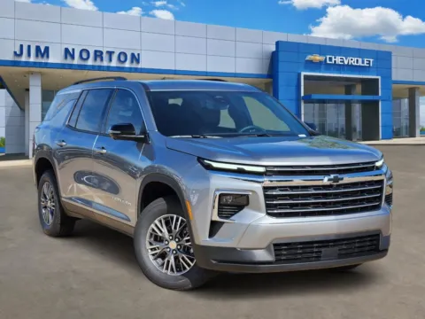 Gray 2026 Chevrolet Traverse LT for sale in Broken Arrow, OK