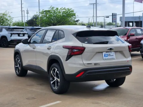 More photos of 2026 Chevrolet Trax 1RS at Jim Norton Chevrolet, OK