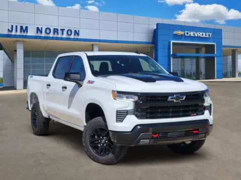 White 2026 Chevrolet Silverado 1500 LT Trail Boss for sale in Broken Arrow, OK
