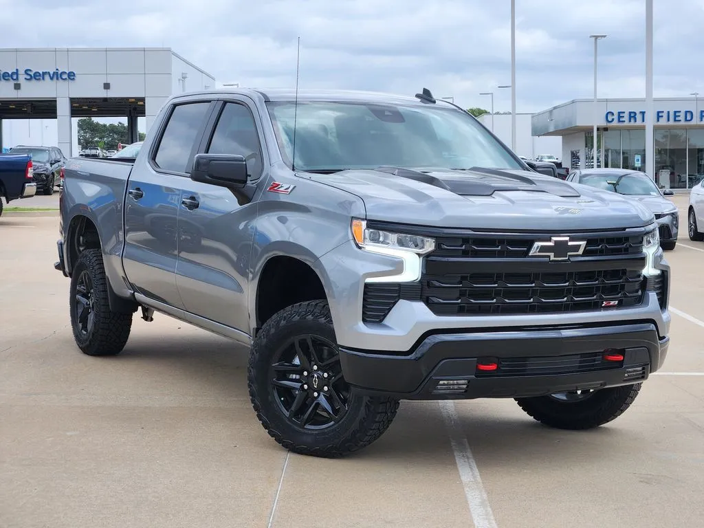 Gray 2026 Chevrolet Silverado 1500 LT Trail Boss for sale in Broken Arrow, OK