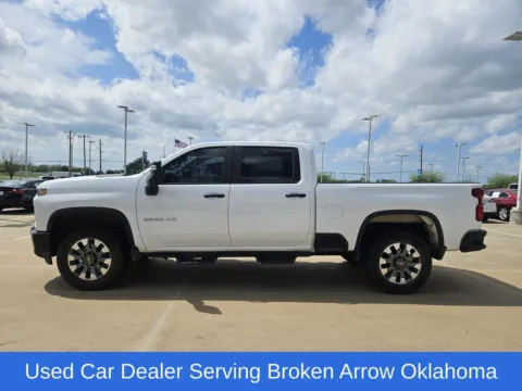 More photos of 2022 Chevrolet Silverado 2500HD Custom at Jim Norton Chevrolet, OK