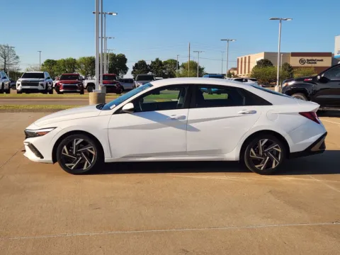 More photos of 2024 Hyundai Elantra SEL at Jim Norton Chevrolet, OK