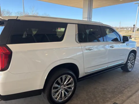 Another view of 2021 GMC Yukon XL Denali for sale in Broken Arrow, OK at Jim Norton Chevrolet