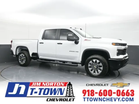 White 2026 Chevrolet Silverado 2500HD Custom for sale in Broken Arrow, OK