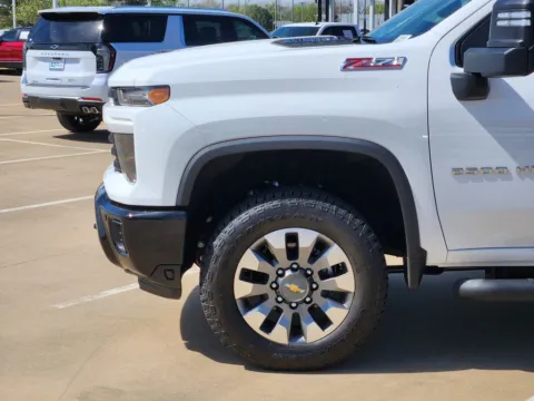 More photos of 2026 Chevrolet Silverado 2500HD Custom at Jim Norton Chevrolet, OK