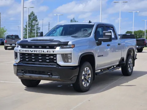 More photos of 2022 Chevrolet Silverado 2500HD Custom at Jim Norton Chevrolet, OK
