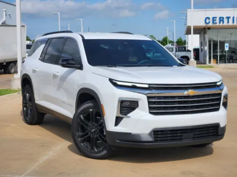 White 2026 Chevrolet Traverse LT for sale in Broken Arrow, OK