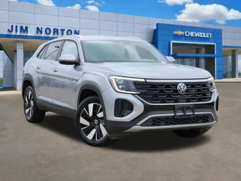 Silver 2025 Volkswagen Atlas Cross Sport 2.0T SE w/Technology for sale in Broken Arrow, OK