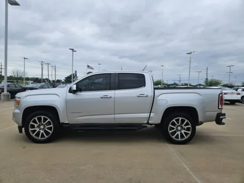 More photos of 2018 GMC Canyon Denali at Jim Norton Chevrolet, OK