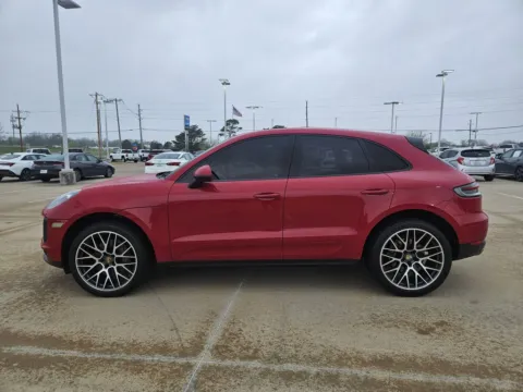 More photos of 2020 Porsche Macan S at Jim Norton Chevrolet, OK