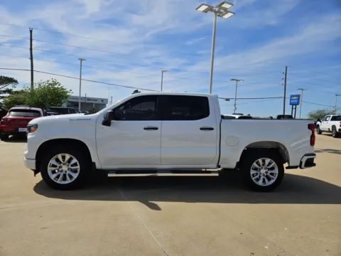 More photos of 2022 Chevrolet Silverado 1500 Custom at Jim Norton Chevrolet, OK