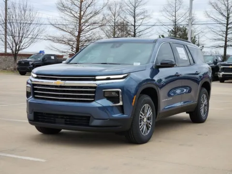 Photos of 2026 Chevrolet Traverse LT for sale in Broken Arrow, OK at Jim Norton Chevrolet