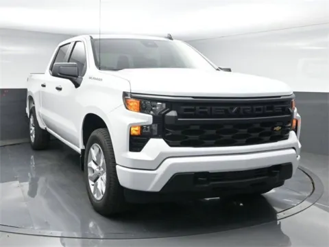 Photos of 2025 Chevrolet Silverado 1500 Custom for sale in Broken Arrow, OK at Jim Norton Chevrolet