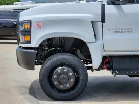 More photos of 2024 Chevrolet Silverado 4500HD Work Truck at Jim Norton Chevrolet, OK