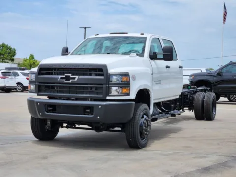 Photos of 2024 Chevrolet Silverado 4500HD Work Truck for sale in Broken Arrow, OK at Jim Norton Chevrolet