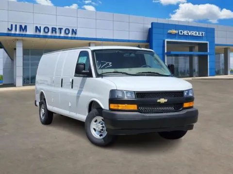 White 2025 Chevrolet Express 3500 Work Van for sale in Broken Arrow, OK