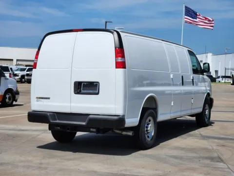 More photos of 2025 Chevrolet Express 3500 Work Van at Jim Norton Chevrolet, OK