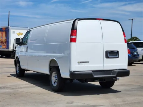 Another view of 2025 Chevrolet Express 3500 Work Van for sale in Broken Arrow, OK at Jim Norton Chevrolet