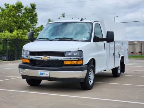 Photos of 2025 Chevrolet Express 3500 Work Van for sale in Broken Arrow, OK at Jim Norton Chevrolet