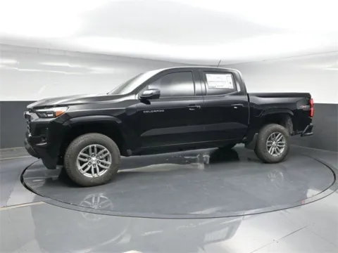 More photos of 2025 Chevrolet Colorado LT at Jim Norton Chevrolet, OK