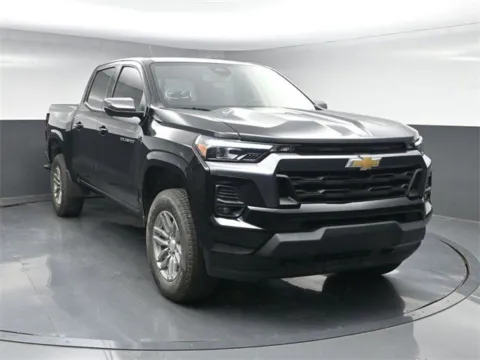 Photos of 2025 Chevrolet Colorado LT for sale in Broken Arrow, OK at Jim Norton Chevrolet