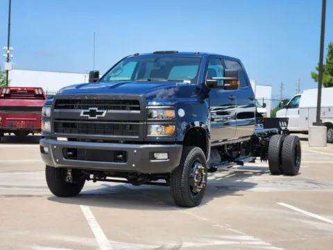 Photos of 2023 Chevrolet Silverado 6500HD for sale in Broken Arrow, OK at Jim Norton Chevrolet