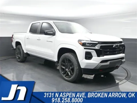 White 2025 Chevrolet Colorado Z71 for sale in Broken Arrow, OK
