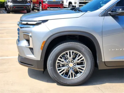 More photos of 2025 Chevrolet Traverse LT at Jim Norton Chevrolet, OK