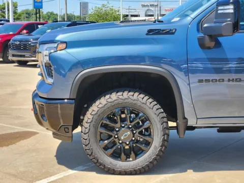 More photos of 2025 Chevrolet Silverado 2500HD LT at Jim Norton Chevrolet, OK