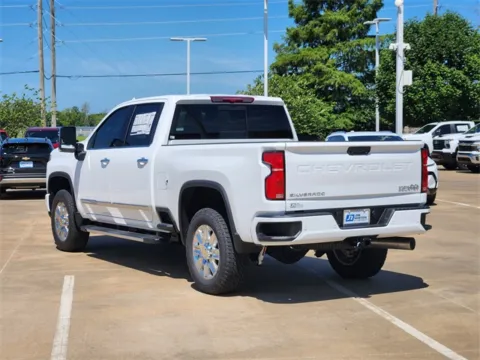 More photos of 2025 Chevrolet Silverado 2500HD High Country at Jim Norton Chevrolet, OK