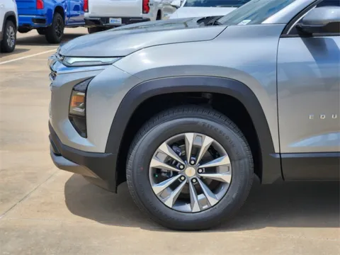 More photos of 2026 Chevrolet Equinox LT at Jim Norton Chevrolet, OK