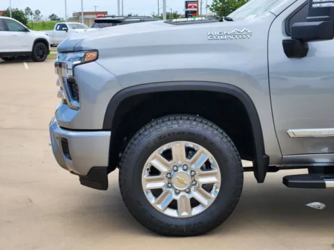 More photos of 2025 Chevrolet Silverado 2500HD High Country at Jim Norton Chevrolet, OK