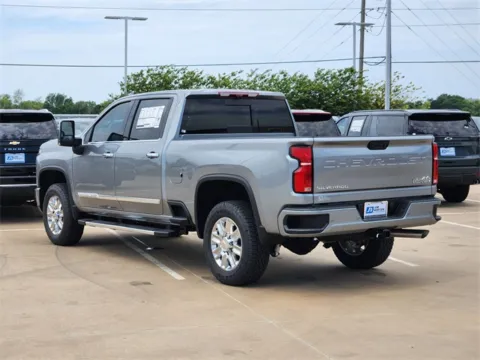 More photos of 2025 Chevrolet Silverado 2500HD High Country at Jim Norton Chevrolet, OK