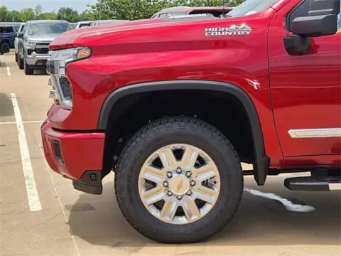 More photos of 2025 Chevrolet Silverado 3500HD High Country at Jim Norton Chevrolet, OK