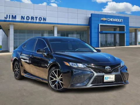 Black 2023 Toyota Camry SE for sale in Broken Arrow, OK