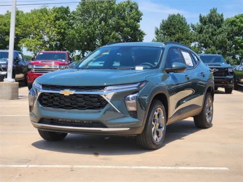 Photos of 2025 Chevrolet Trax LT for sale in Broken Arrow, OK at Jim Norton Chevrolet
