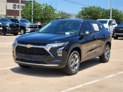 Photos of 2025 Chevrolet Trax LT for sale in Broken Arrow, OK at Jim Norton Chevrolet