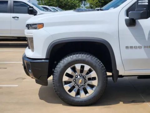 More photos of 2025 Chevrolet Silverado 2500HD Custom at Jim Norton Chevrolet, OK