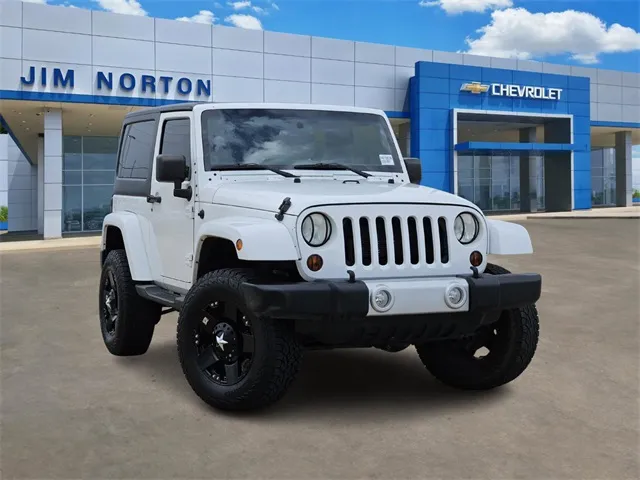 White 2012 Jeep Wrangler Sahara for sale in Broken Arrow, OK