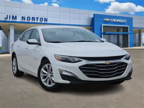 White 2025 Chevrolet Malibu LT for sale in Broken Arrow, OK