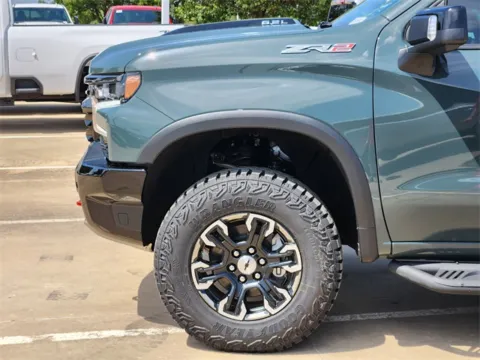 More photos of 2025 Chevrolet Silverado 1500 ZR2 at Jim Norton Chevrolet, OK