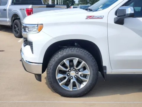 More photos of 2025 Chevrolet Silverado 1500 LT at Jim Norton Chevrolet, OK