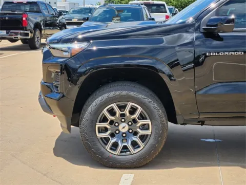 More photos of 2025 Chevrolet Colorado Z71 at Jim Norton Chevrolet, OK